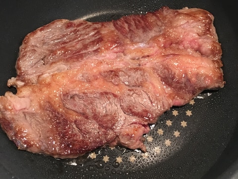 安い牛ステーキ肉でも柔らかく美味しく焼く方法 レシピ 作り方 By ミンリンゴ 楽天レシピ